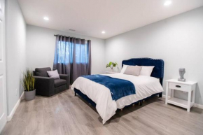 NEW* Remodeled Spacious 5 Bdrm Home! Free WIFI!!